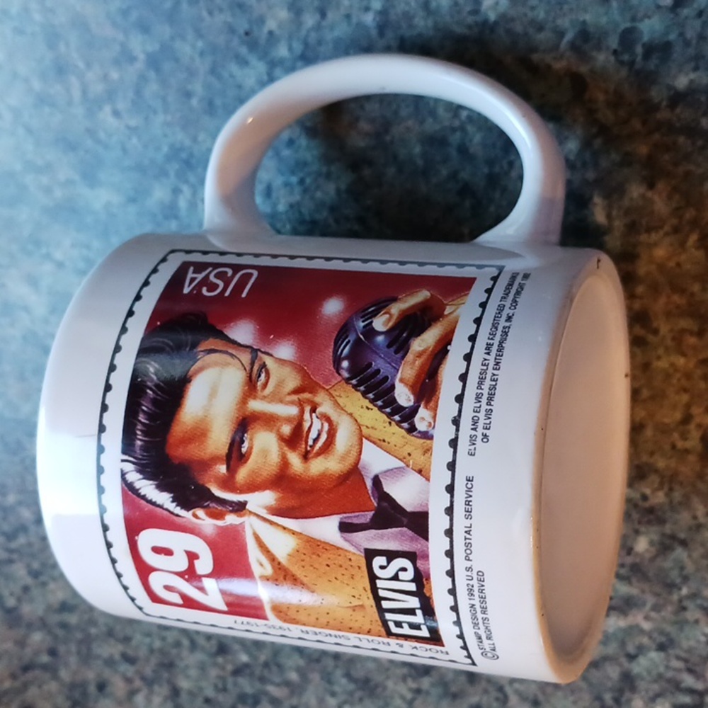 Mug Elvis Presley Post Stamp Picture 1992
